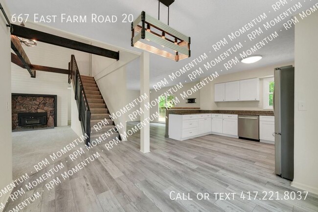 Photo - 667 E Farm Rd 20