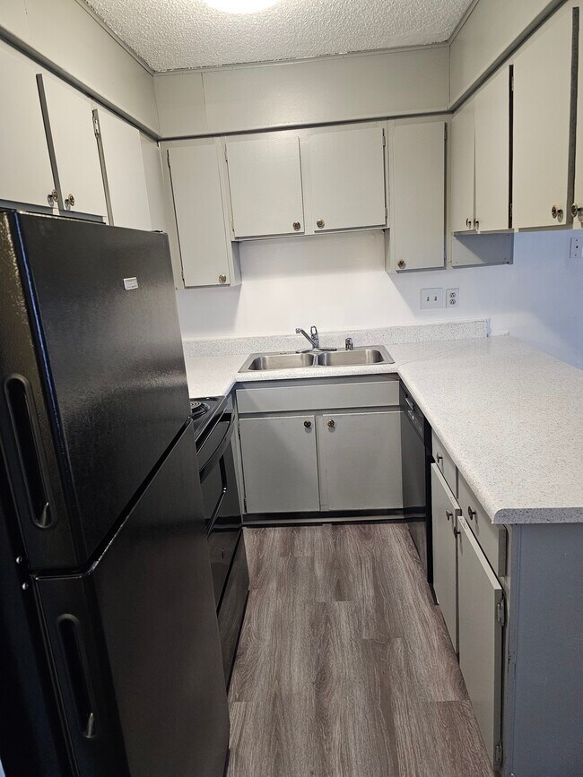 Oakwood Apartments