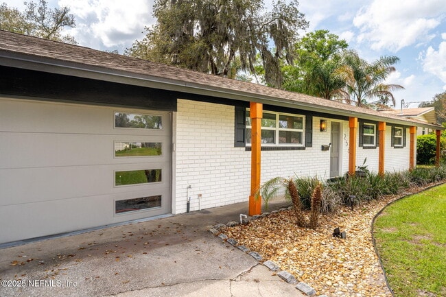 Photo - 256 Baisden Rd