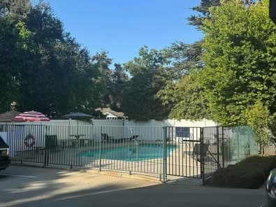 Photo - 634 W Sierra Madre Blvd Unit Apt M