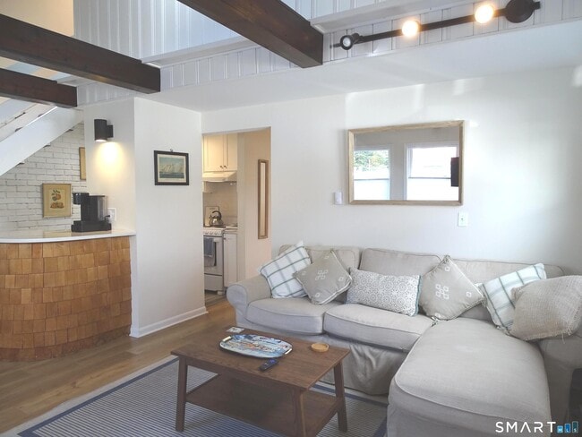 Photo - 81 Church St