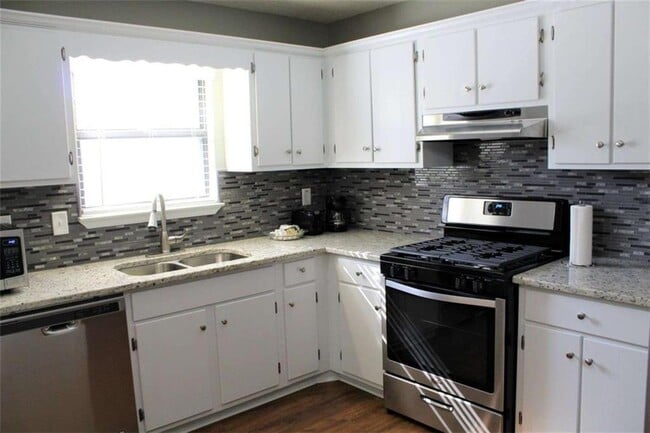 Photo - 1068 Falling Water Dr