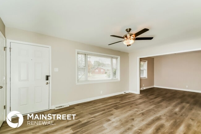 Photo - 207 Breedlove Ave