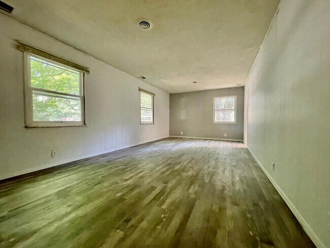 Photo - 1701 Ohio St