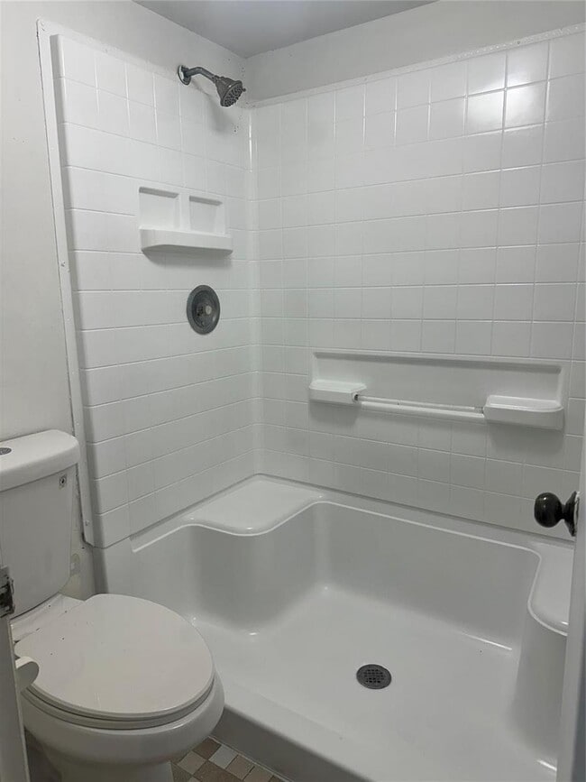 Photo - 3212 NW 103rd Ter Unidad 107-B