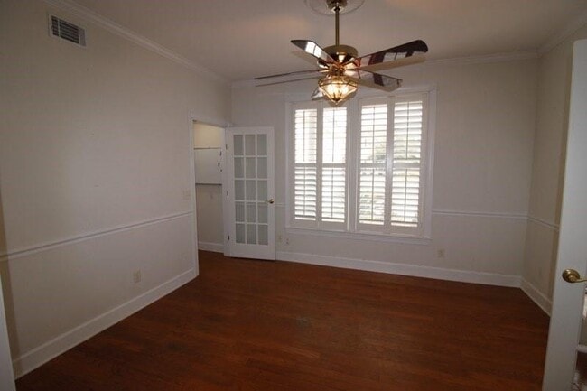 Photo - 183 W Commons Dr