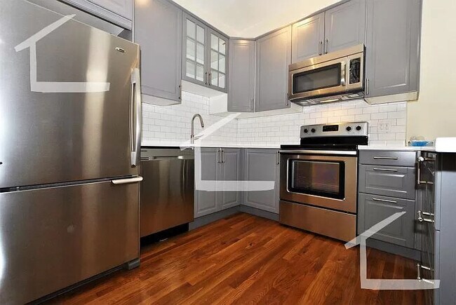 Photo - 922 Beacon St Unidad 23 Rental