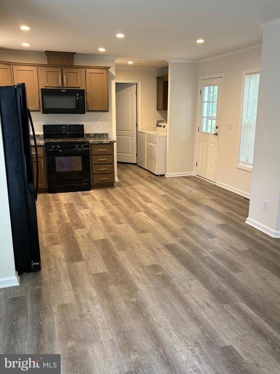 Photo - 68 Friars Ln