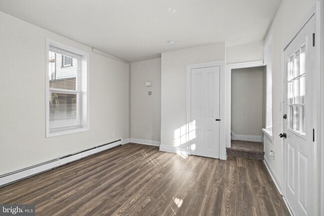 Photo - 148 Walnut St