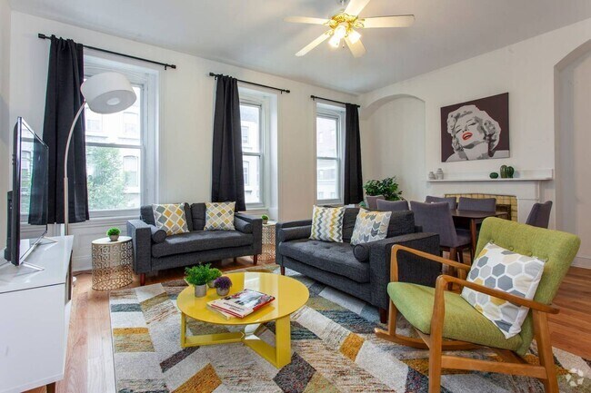 Building Photo - Beautiful and very spacious 3-bedroom Unit 3F Rental