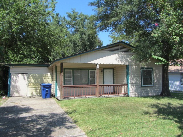 Photo - 1310 16th St Casa