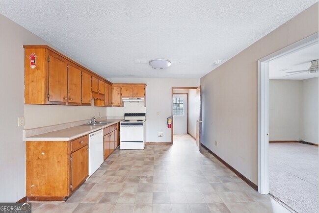 Photo - 124 Evergreen Trail SE Unidad C