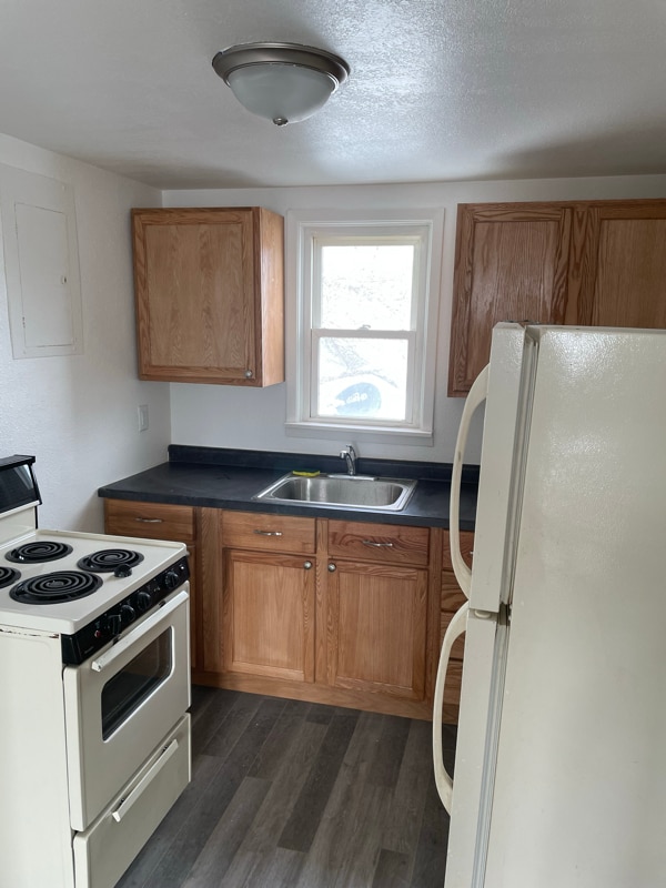 Photo - 215 W 2nd St Unit 3