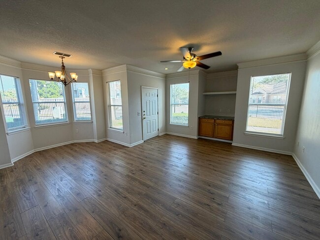 Photo - 18022 Villa Creek Dr