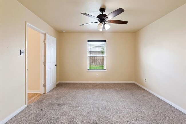 Building Photo - 9427 Gold Mountain Dr Rental