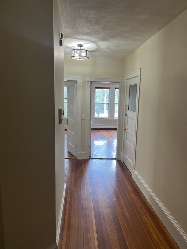 202 Pearl St Unidad 2