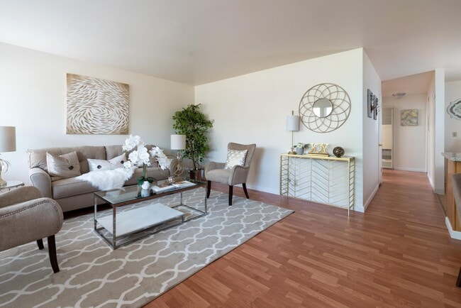 Photo - 4041 Park Center Ln Unit D