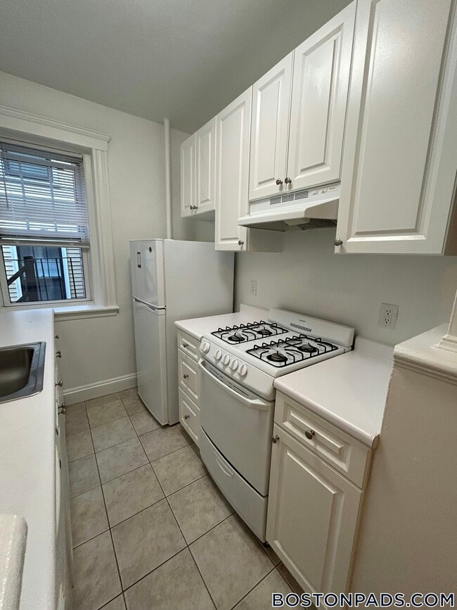 Photo - 21 Wendell St Unit 7