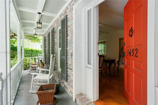 Photo - 1452 Urbino Ave