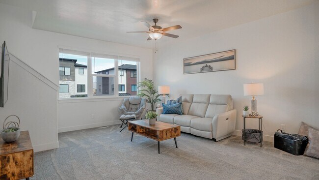 Photo - Ken-429 S Willow Leaf Rd American Fork, UT 84003 Unidad 429