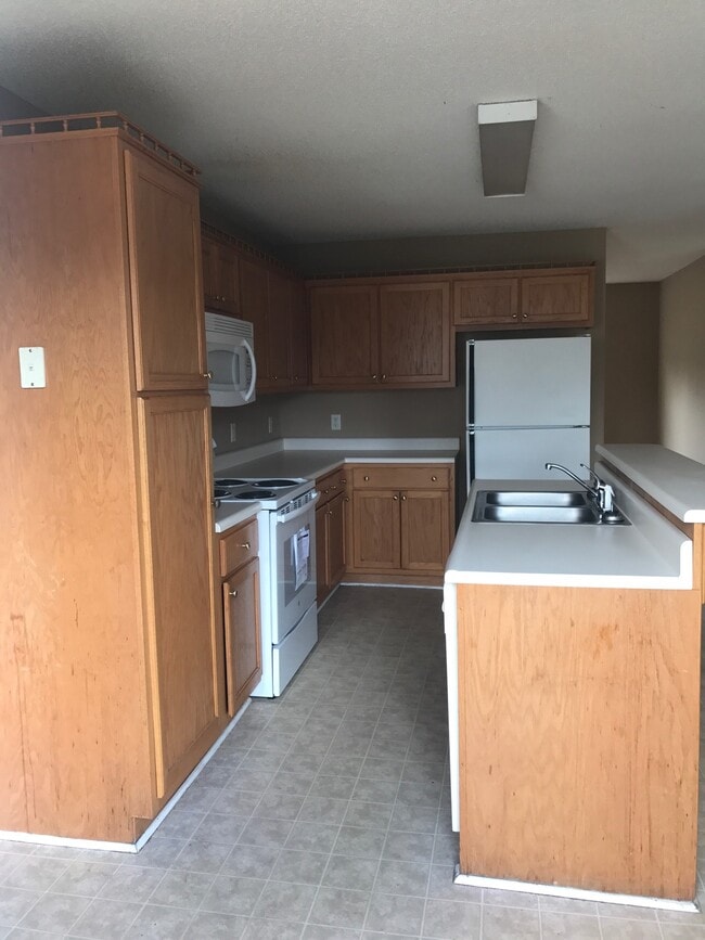 Photo - 814 King Arthur Dr