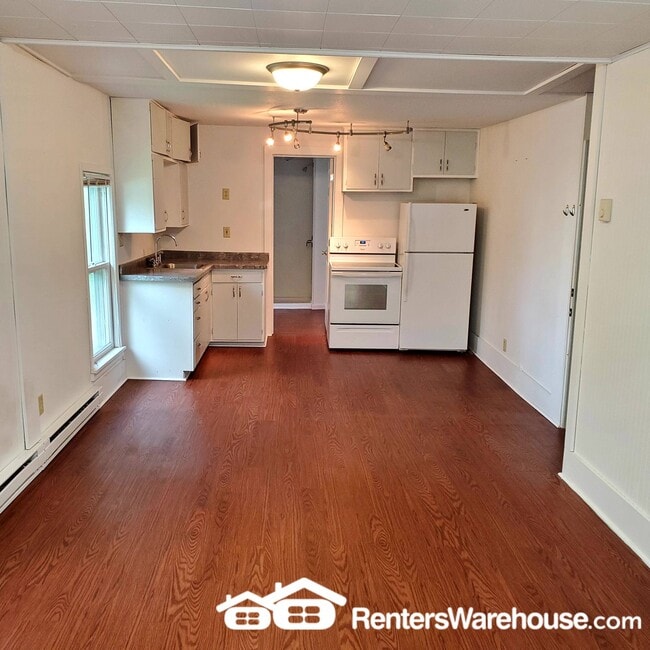 Photo - 109 4th Ave SE