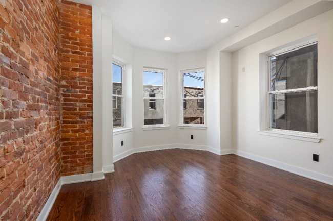 Photo - 1613 N 33rd St Unidad C