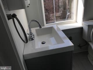 Photo - 1600 Rowan St