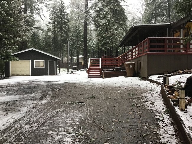 Large spacious 2Bd manufactured home avail... - Large spacious 2Bd manufactured home avail...