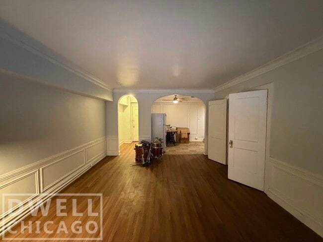 Photo - 2325 N Commonwealth Ave Unidad S