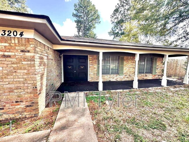 Building Photo - 3204 Old Jacksonville Hwy Rental