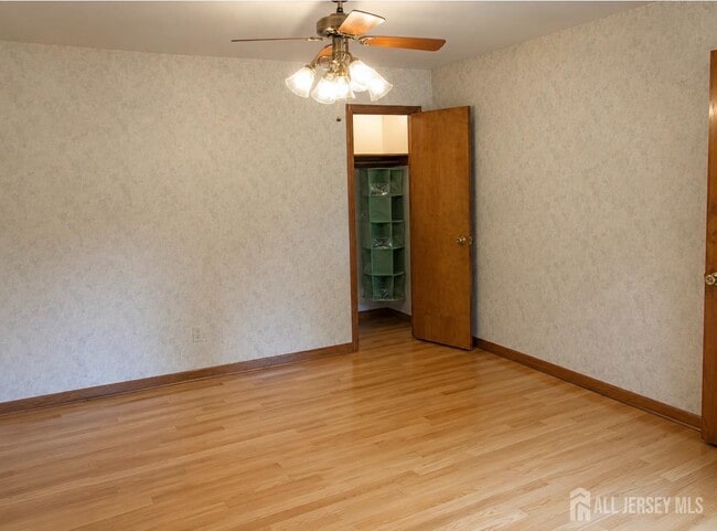 Photo - 1818 W 4th St