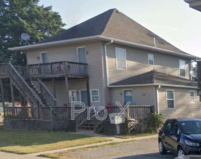 Photo - 1409 S Broadway St Casa