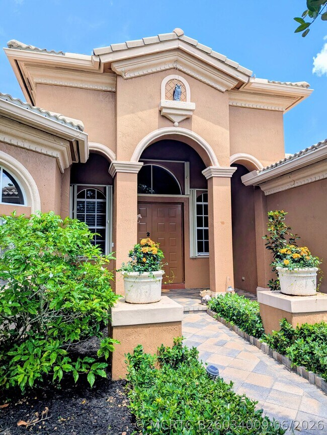 Photo - 10640 Oak Meadow Ln
