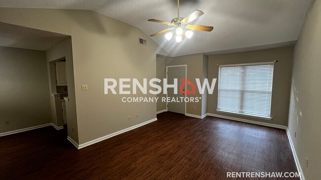 Photo - 2230 Curbertson St