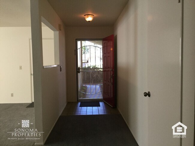 Photo - 3BD/2BA Eastside Sonoma Home