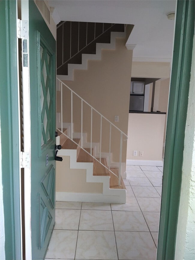 Photo - 8903 NW 28th Dr Unit B