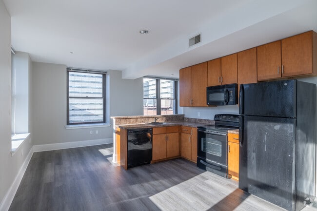 2BR, 1BA - 676SF - Kitchen and Living Space