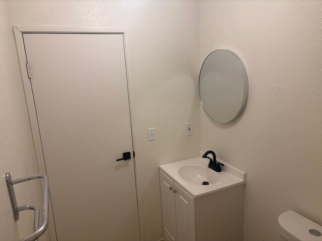 Photo - 1909 Gregory St Unit Beautiful Apartment