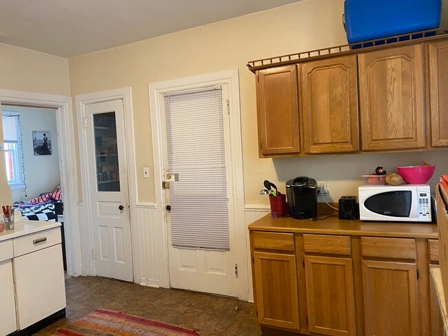 Photo - 3236 N Bartlett Ave