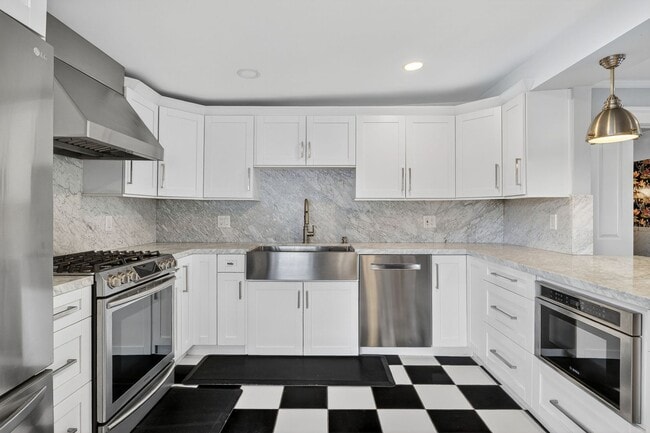 Photo - Beautifully updated 3-bedroom, 2.5-bathroom Craftsman in the heart of South Park