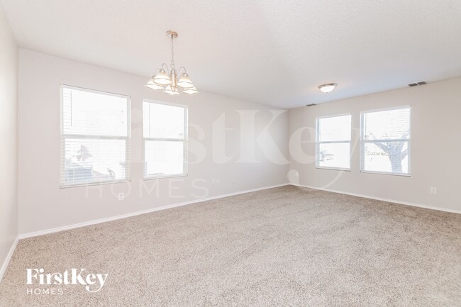 Photo - 4519 Green Meadow Dr