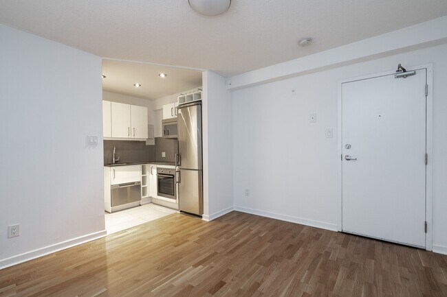 Photo - 56 Maitland Street Unit 306