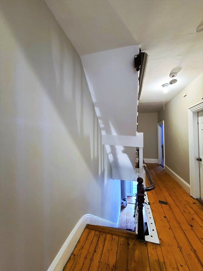 38 Gardner St