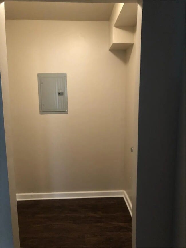 Photo - 2804 N Robinson Ave Unit Apt 2