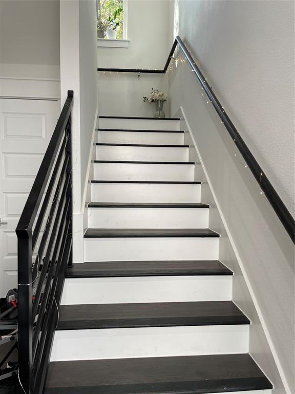 4719 Independence Hts Ln Condo Condo for Rent in Houston, TX