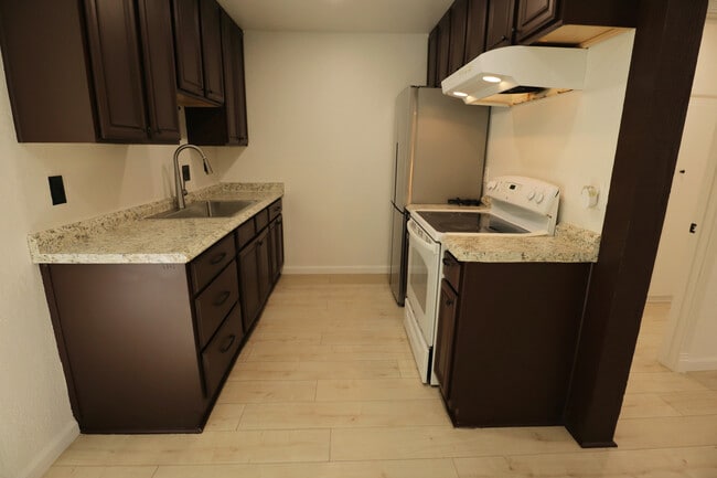 Photo - 1010 W MacArthur Blvd Unit 3