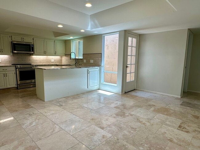 Photo - 7915 E Vista Dr