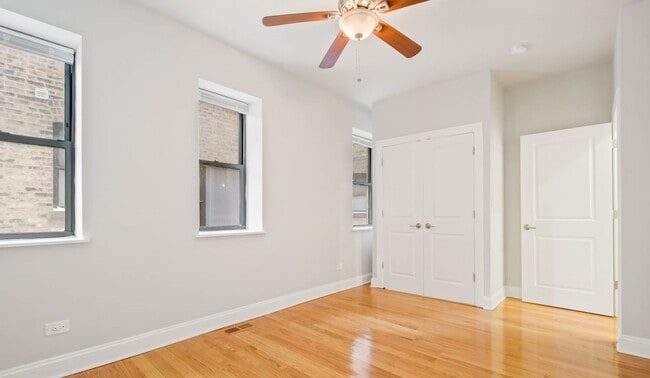 Photo - 1346 W Howard St Unit 1E