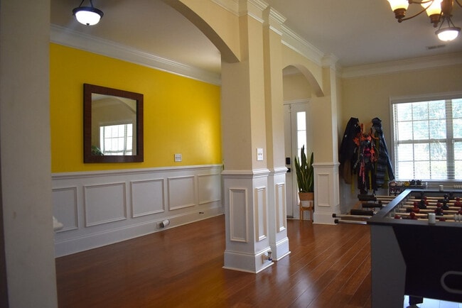Photo - 2190 Harborview Dr